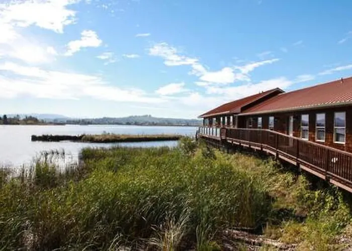 Astoria Waterfront Retreat Bay River Views