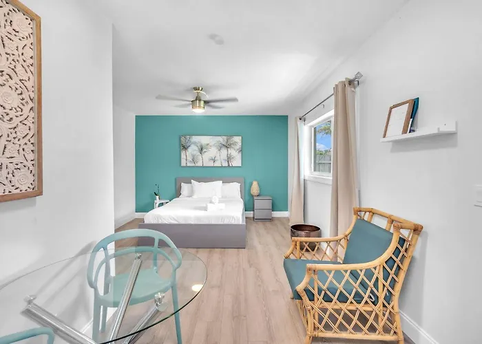 Blue Wave Bungalow - 1 1 - Stylish