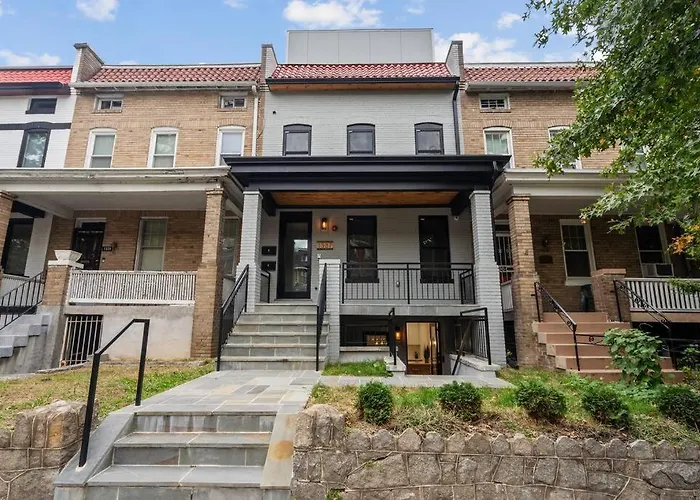 Capitol View 3 Dc Penthouse With Rooftop View Free Parking And Wifi Wifi