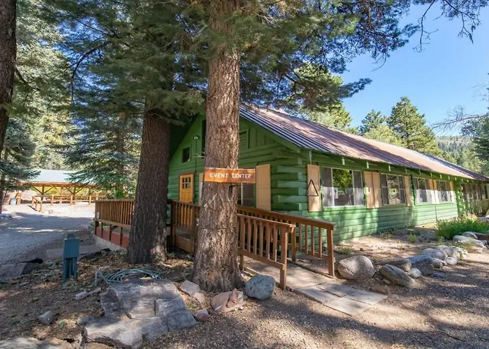 The Shooting Star Cabin #11 At Blue Spruce Rv Park & Cabins