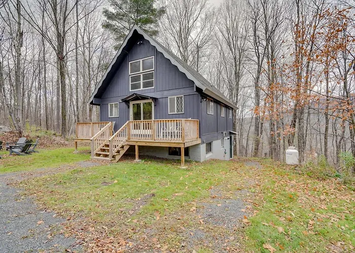 Hunter Mountain Home W/ Game Room: 1 Mi To Skiing!
