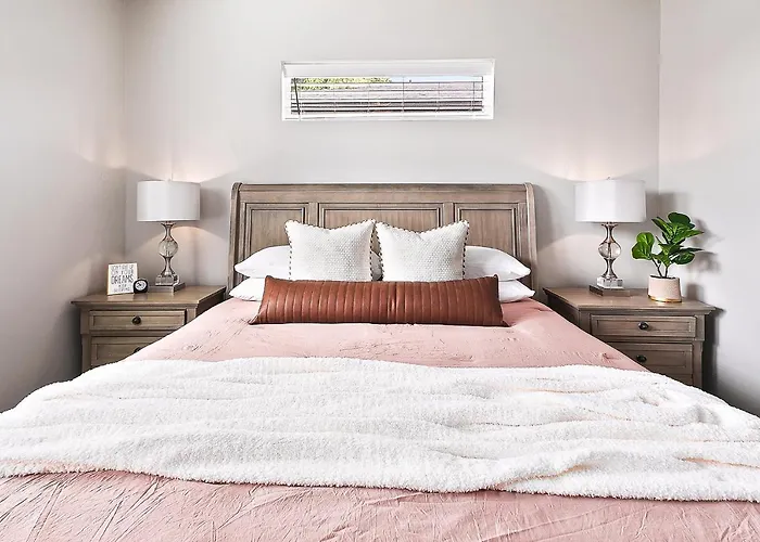 Top Rated - Spotless - Prime Central Location - By The Village At Meridian