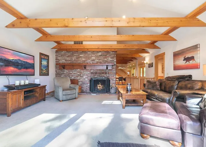 Lupine Lodge At Tahoe Park On The West Shore - Hot Tub, Beach Access, Near Ski Resorts!