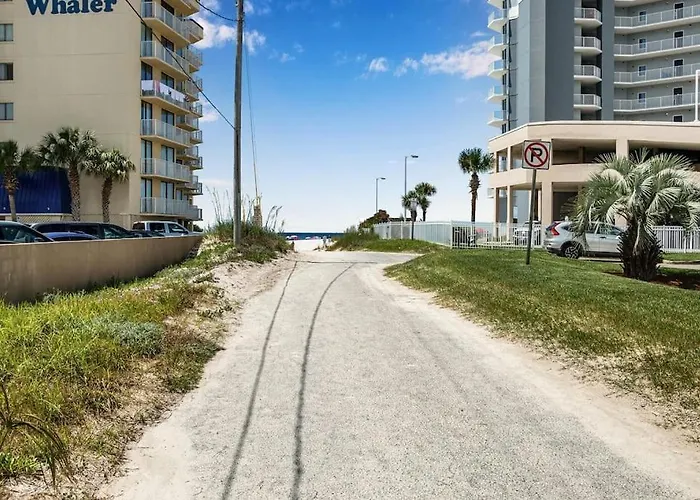 Winter In Gulf Shores: Snowbird Monthly Condo
