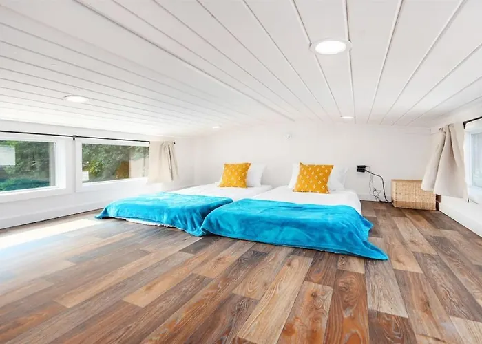 6 A Little Wanderlust Lux Tiny House, Firepit, Boat Parking, 5 Mins To Lake, Downtown