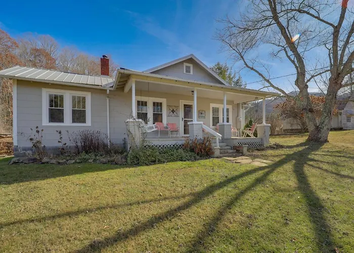 Idyllic Home On 26-Acre Farm In Blue Ridge Mtn