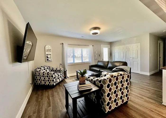 Quaint 4 Bedroom Ranch Home In Mason Ohio