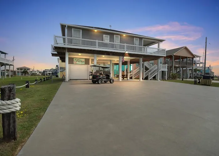 Hot Tub Golf Cart Near Beach Coastal Retreat