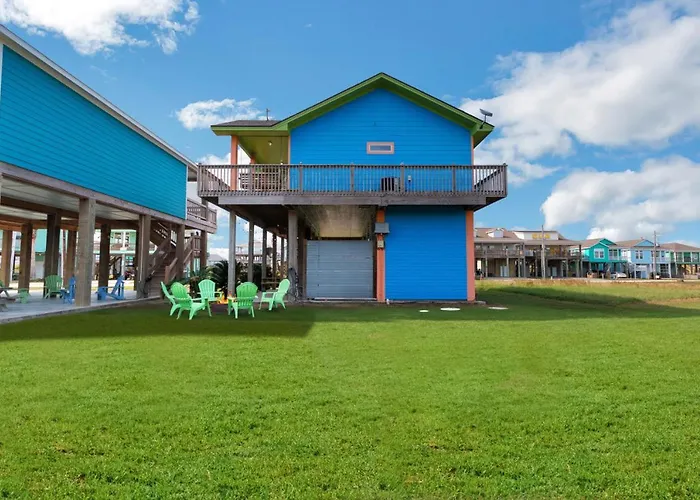 Walk To Beach~Golf Cart~Hot Tub~Beautiful Home