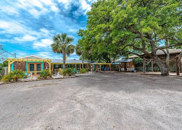 Captain'S Quarters At Island Breeze Of Cb