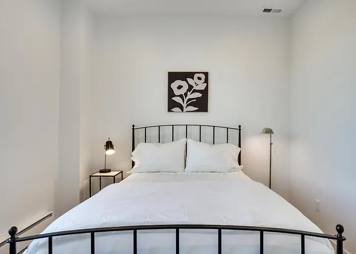 Modern Downtown Provo Townhome W/ Balcony!