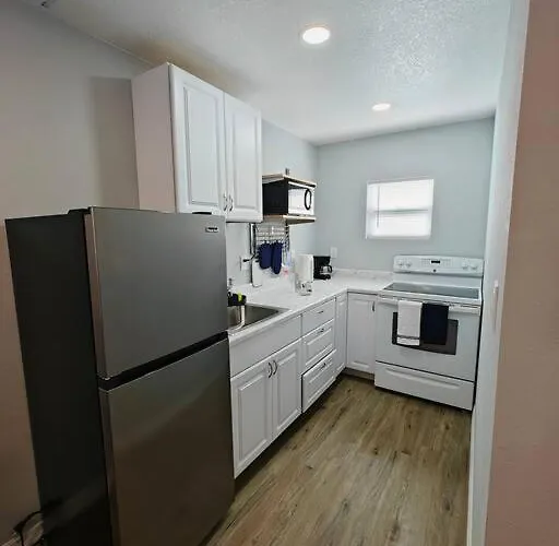 Lovely Unit Central Location