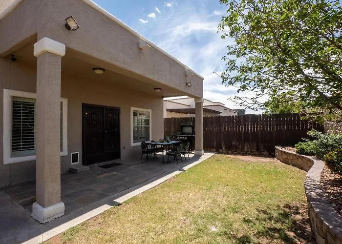 4 Bedroom Gorgeous Home Eastside El Paso