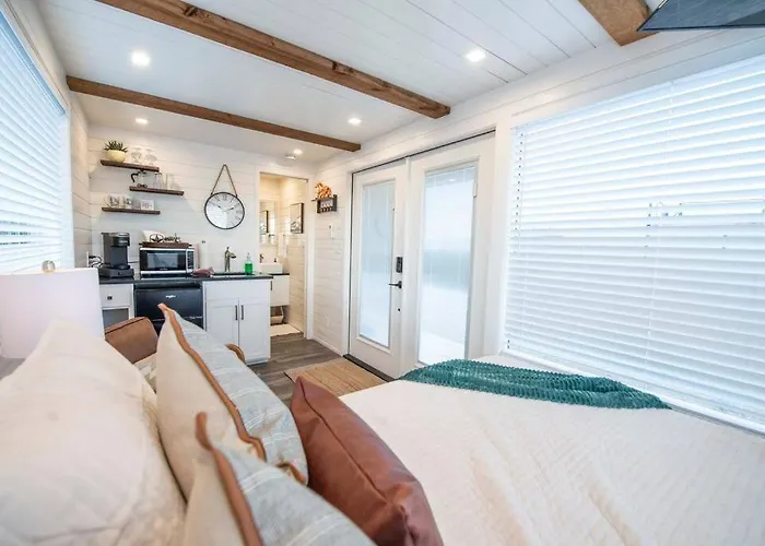 New The Wild West Cozy Container Home