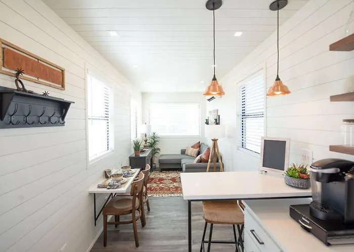 The Longhorn Stunning Container Home-In Alpine