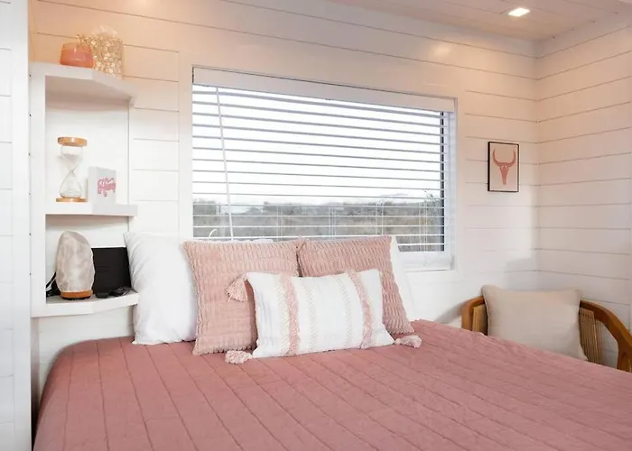 New Cowgirl Shipping Container Home