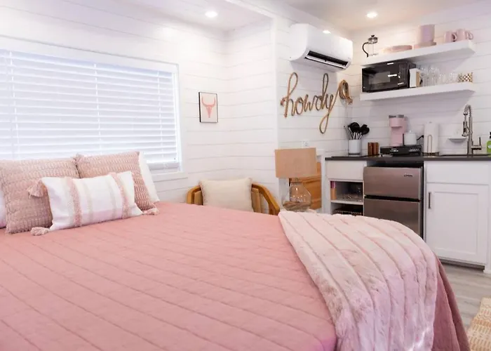 New Cowgirl Shipping Container Home