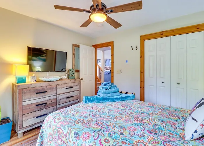 Tannersville Rental Near Camelback Ski Resort!
