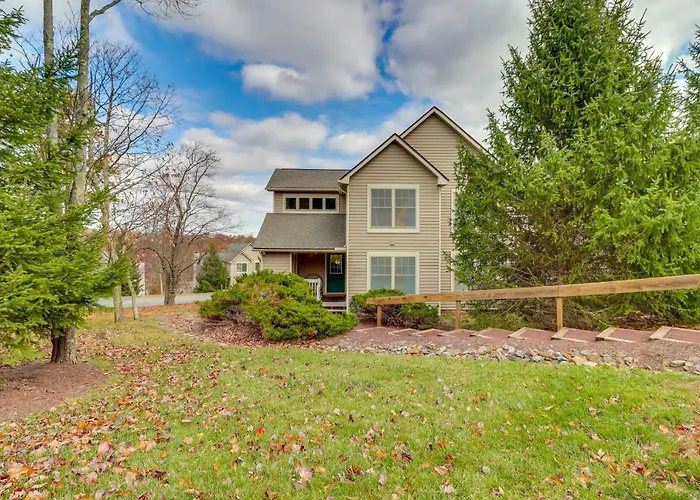 Tannersville Rental Near Camelback Ski Resort!