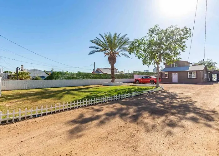 Your Downtown Home With California King Bed Unit A