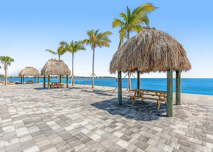 Ocean Isles 50