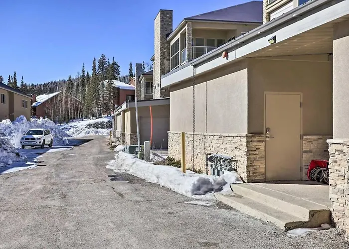 The Lofts #8D - Right By Ski Lifts