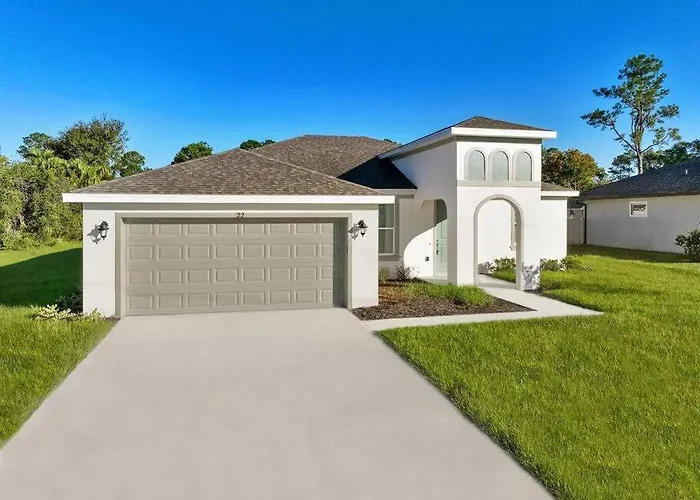 Luxury King Suite, 3Br 2Ba, Beach Vibe, Top-Tier Amenities, Prime Location