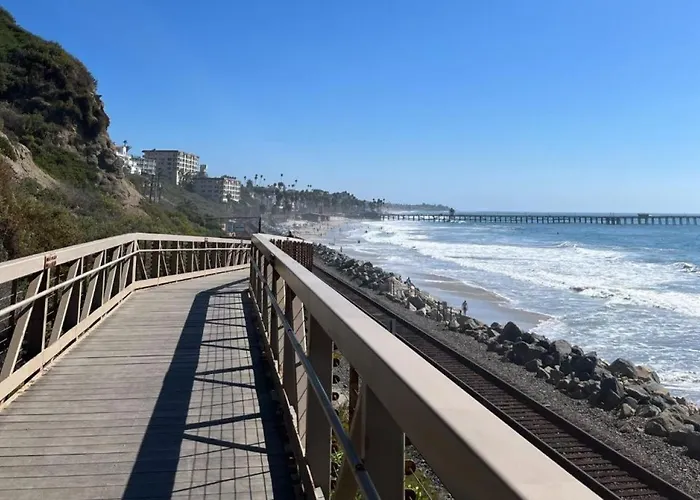 Ocean Bluff Hideaway Unit B