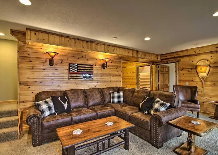 New Hot Tub Fall Oasis With Amazing Fawnlake Views