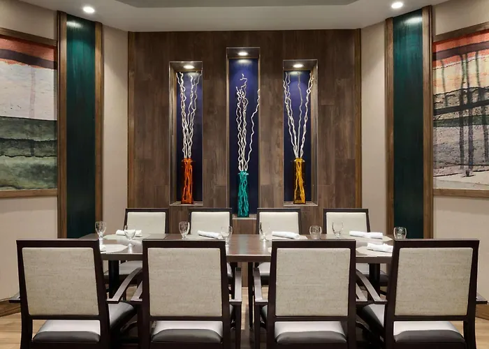Doubletree By Hilton Hotel & Executive Meeting Center Somerset