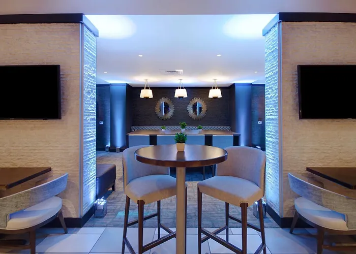 Embassy Suites By Hilton Jacksonville Baymeadows