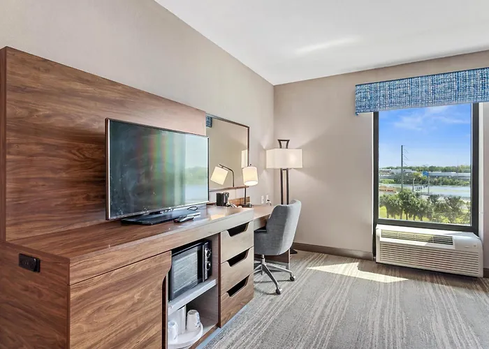 Hampton Inn & Suites Orlando-Apopka