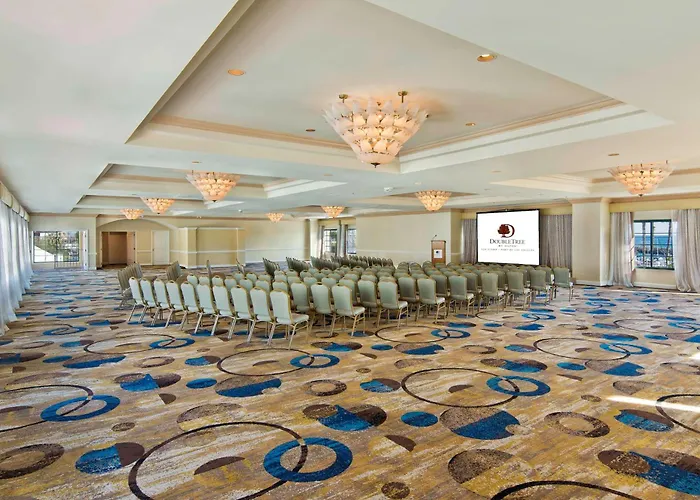 Doubletree By Hilton San Pedro