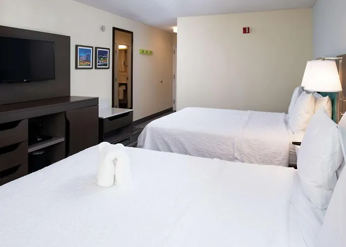 Hampton Inn Greensboro Airport