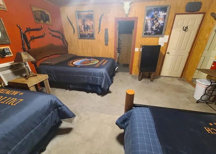 Buffalo Girls Hotel