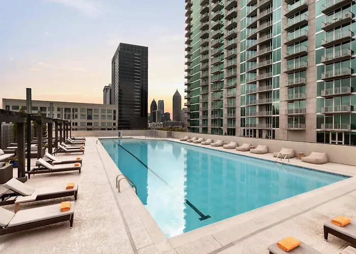 Twelve Midtown, Autograph Collection
