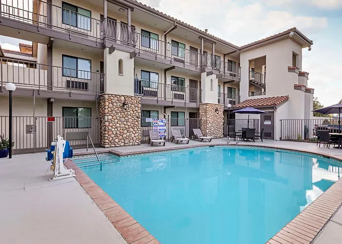 Hillstone Inn Tulare, An Ascend Collection Hotel