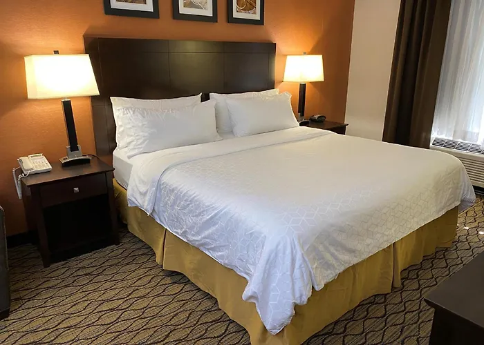 Comfort Suites Danbury