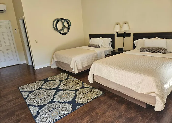Sunset Cottage Motel Rooms