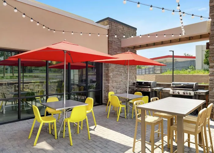 Home2 Suites By Hilton New Brunswick, Nj