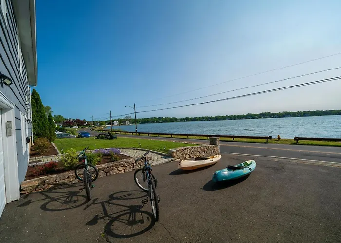 5Br Waterview Home Near Cove Beach, Sauna, Game Room, Fenced Backyard