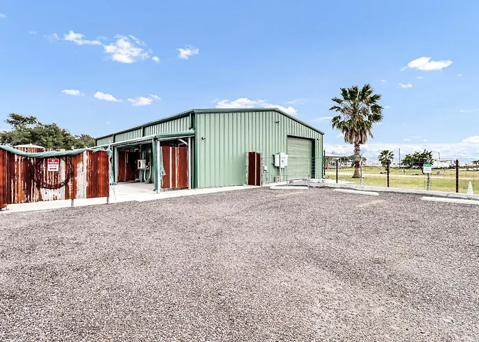 Casas Coastal Experience Cabin B