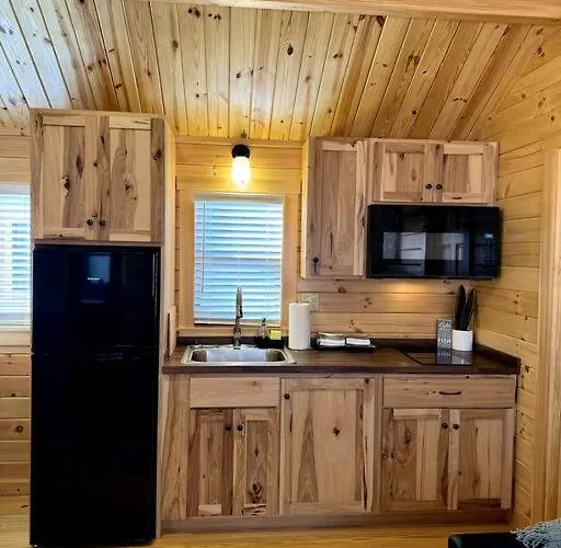 2 Bedroom Log Cabin On Lake James With Loft- Private Resort Amenities
