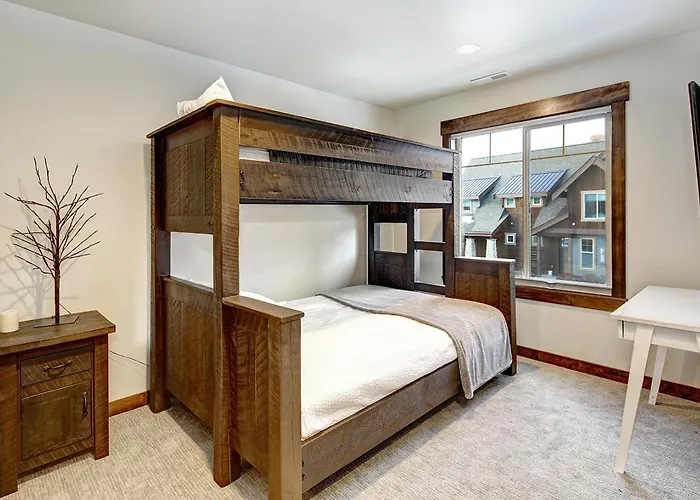 Great Location Near Pool With Suncadia Pool Access