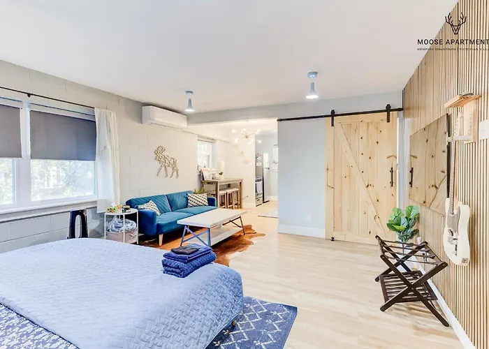 Instaworthy Luxe Loft With View King Bed And Free Parking