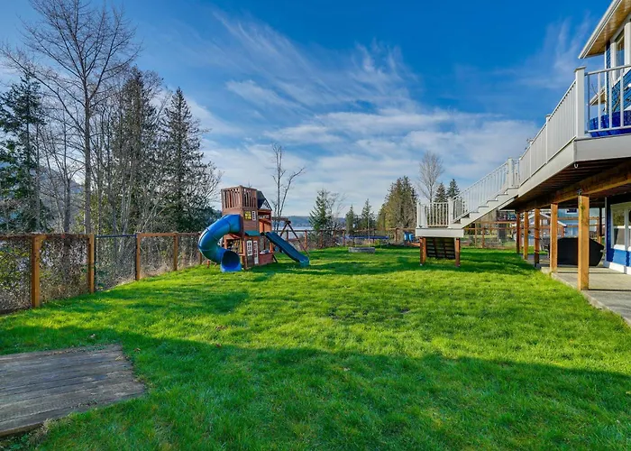 Quaint Mount Vernon Studio Rental W/ Big Lake View