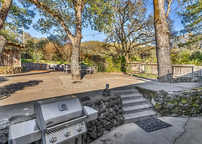 Wine Country Retreat W/ Pool, 10 Mi To Dtwn Sonoma