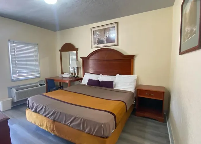 Budget Inn Express