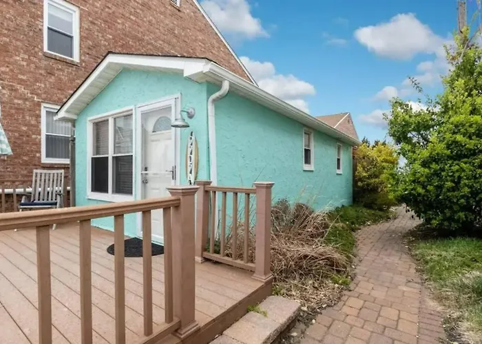 Cozy Margate Cottage - 3 Blocks To The Beach