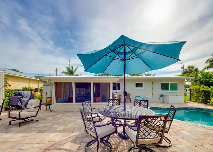 Lush Punta Gorda Escape: Private Pool + Lanai